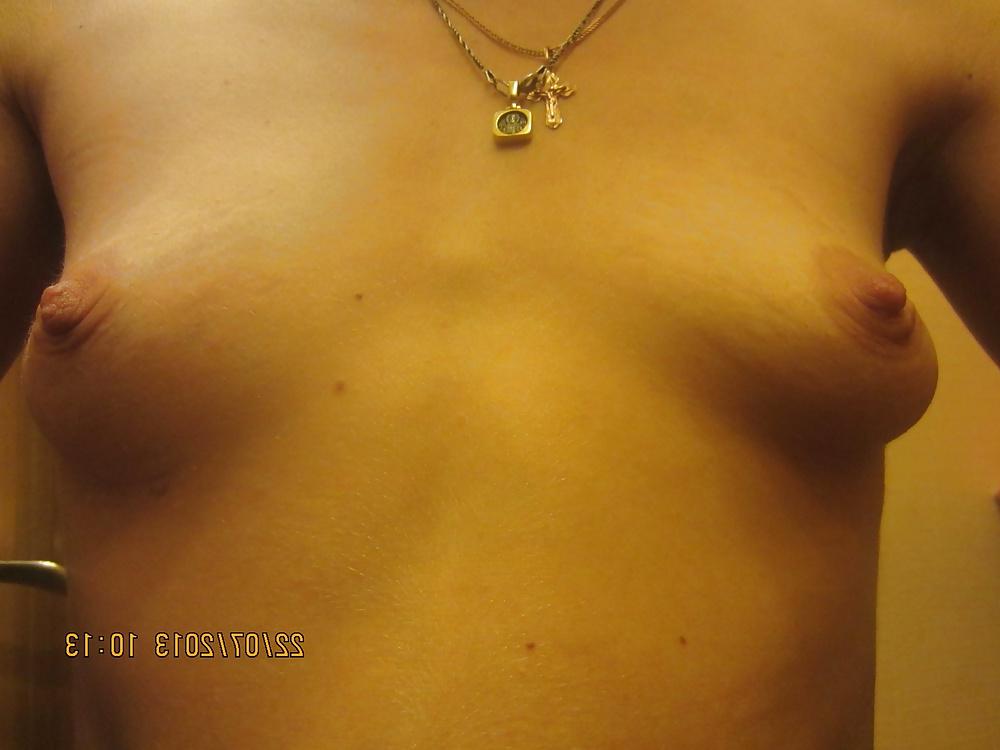 10P Elena - Young School Russian Girl Making Naked Selfie (18+)