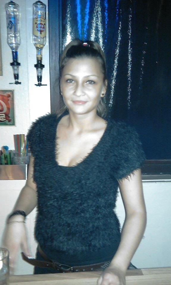 8P YOUNG ROMANIAN SLUT