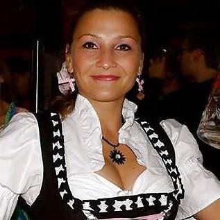 4P YOUNG ROMANIAN SLUT