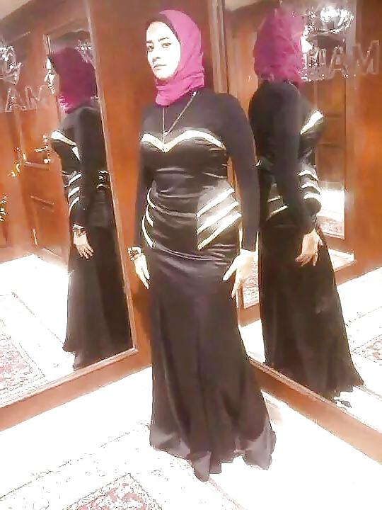25P Arab hijab whore