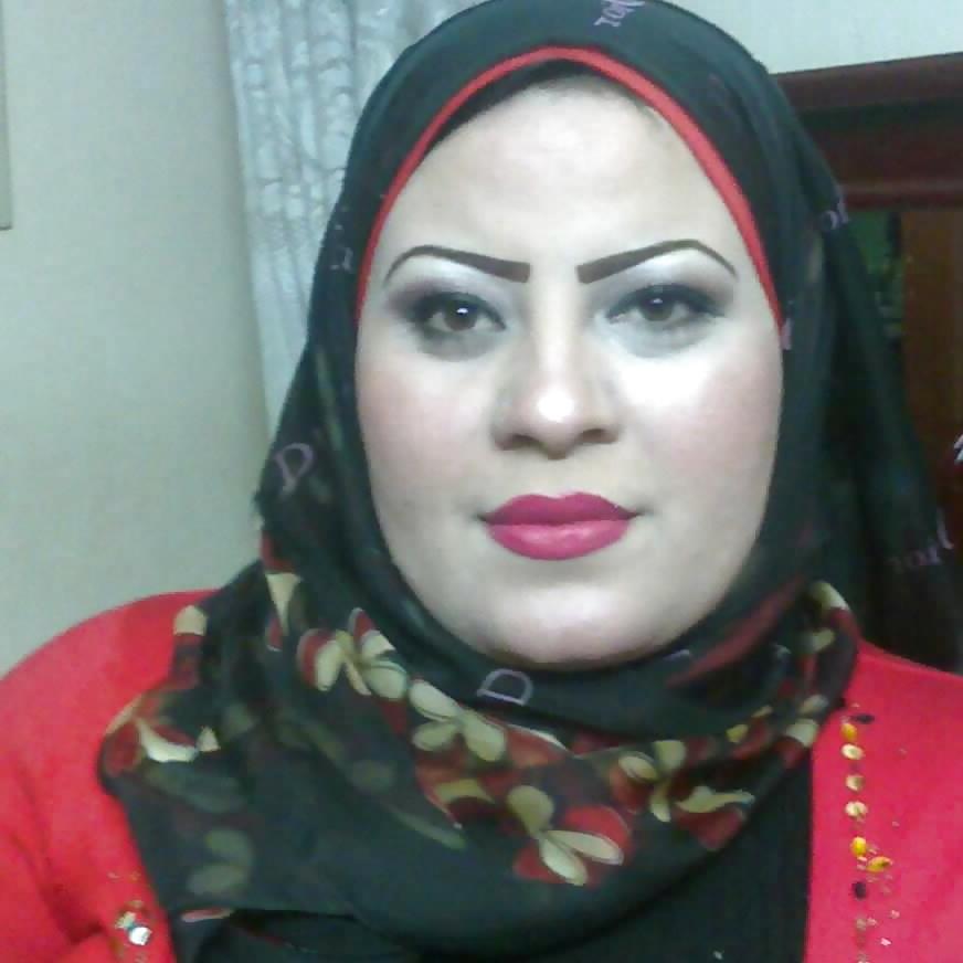 25P Arab hijab whore