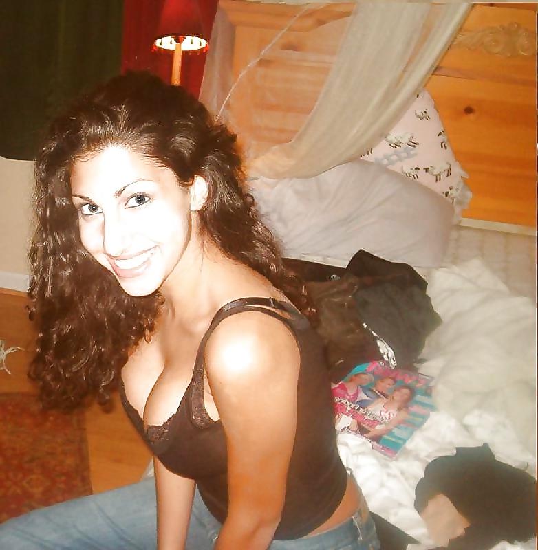 25P Sexy Brunettes (Non-Porn)
