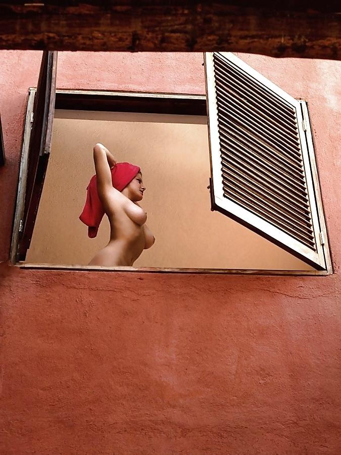 25P Stolen intimacy - window voyeur 