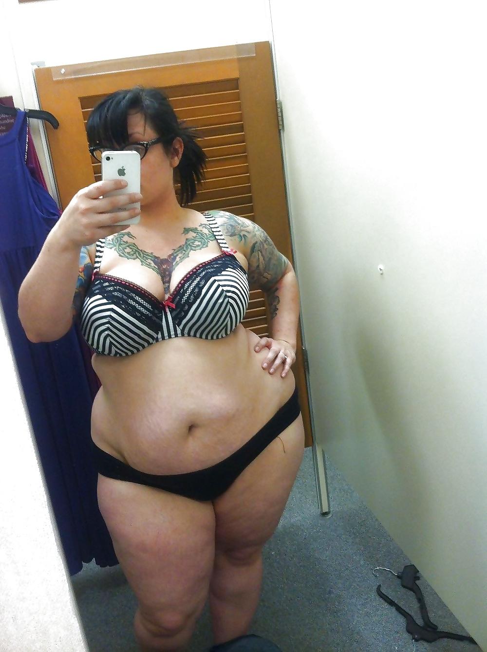 25P Bbw selfies 