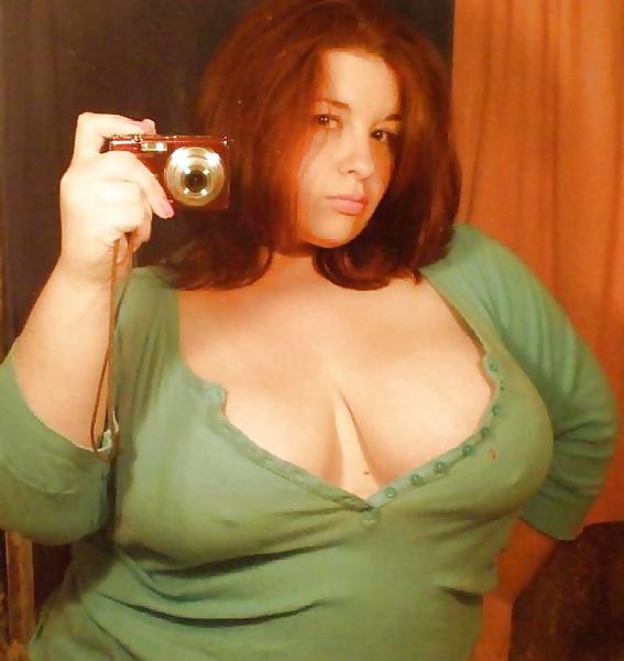 25P Bbw selfies 