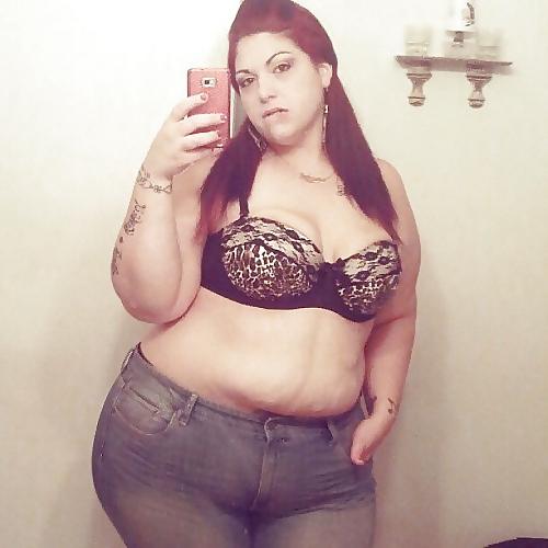 25P Bbw selfies 