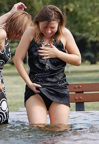 25P Real Upskirt - 34