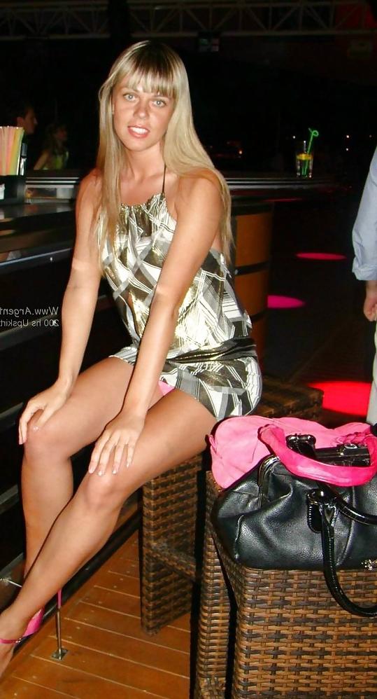 25P Real Upskirt - 34