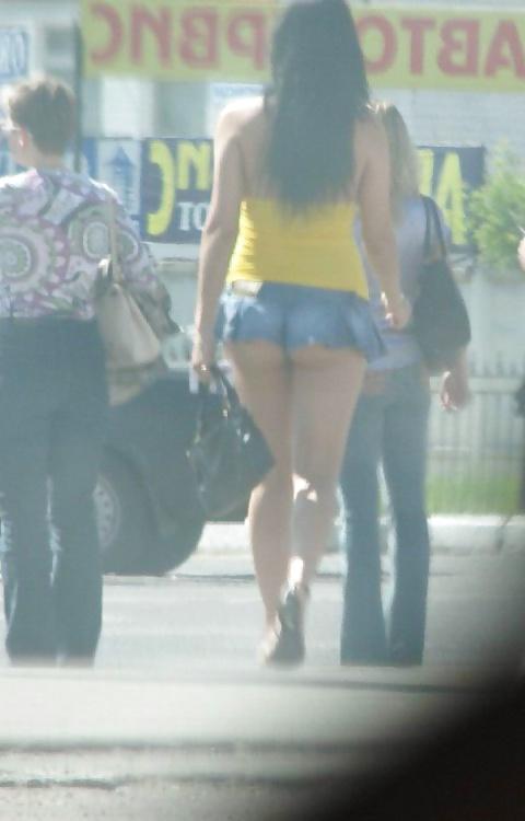 25P Real Upskirt - 34