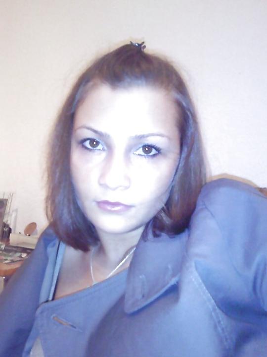 5P YOUNG ROMANIAN SLUT
