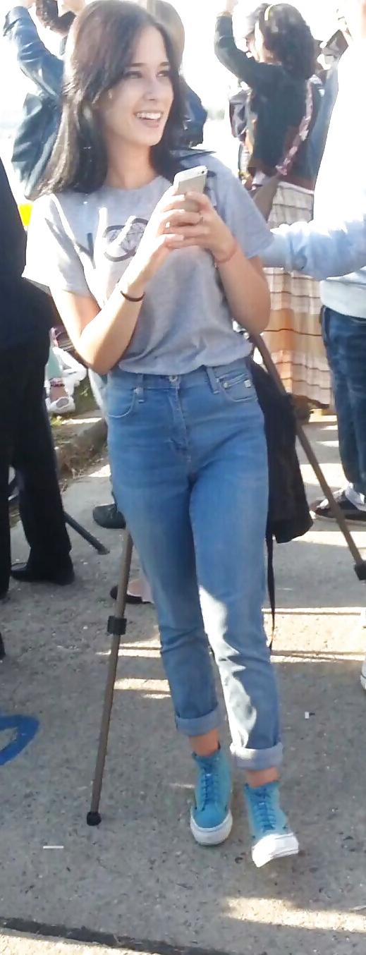 24P Spy sexy teens face romanian