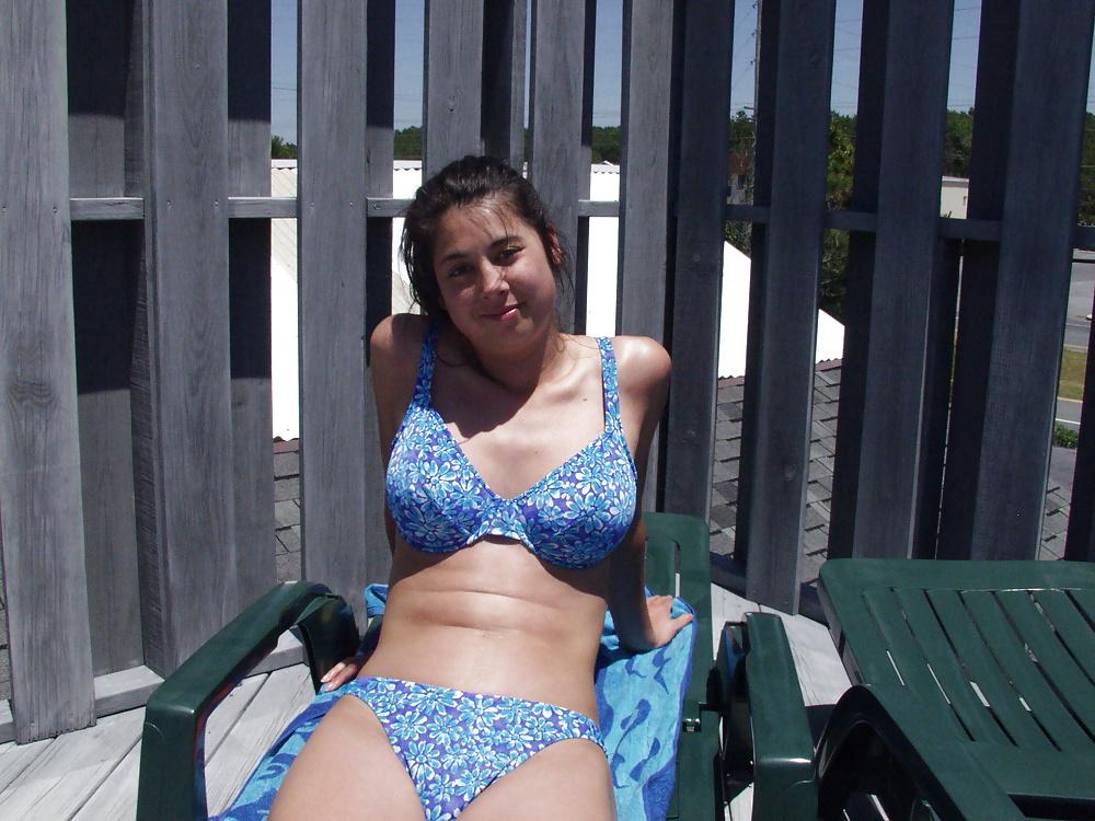 25P Bikini amateurs non nude