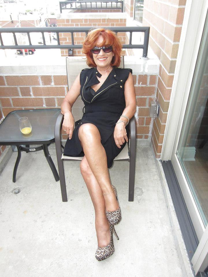 21P Sexy Redhead Mature Lady