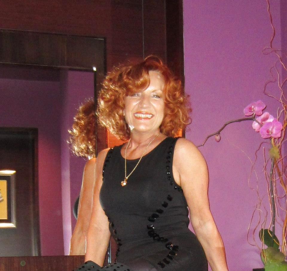 21P Sexy Redhead Mature Lady