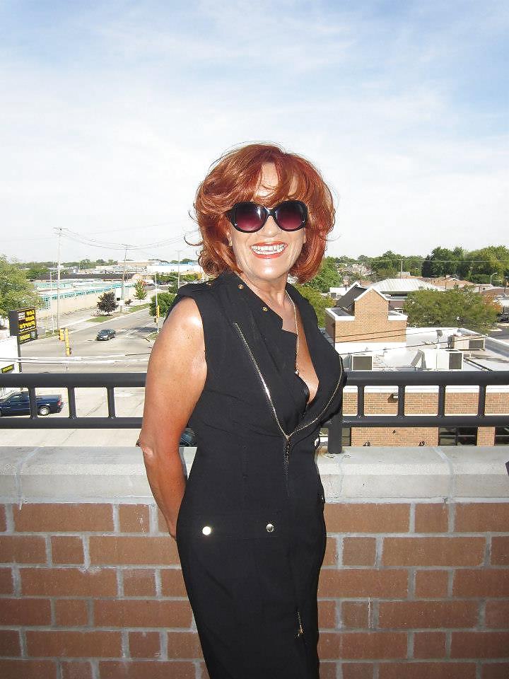 21P Sexy Redhead Mature Lady