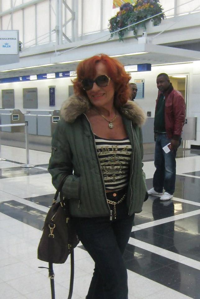 21P Sexy Redhead Mature Lady