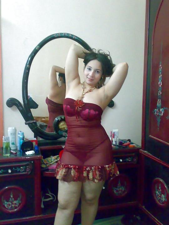 25P Arab Non Nude Slut 