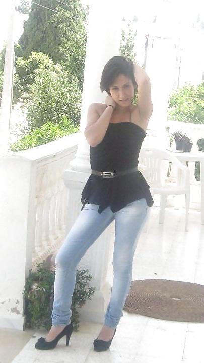 25P Arab Non Nude Slut 