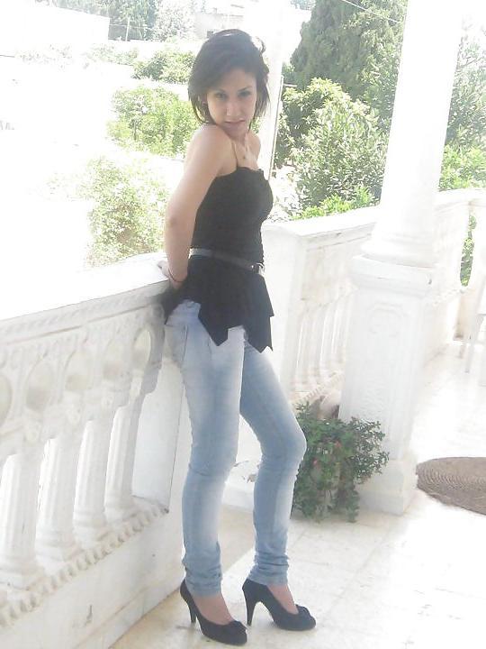 25P Arab Non Nude Slut 