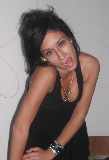 25P Arab Non Nude Slut 