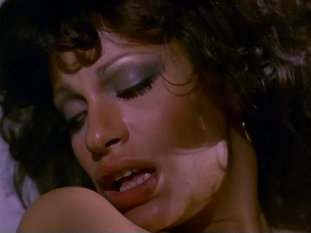 25P Vanessa del rio beeeest