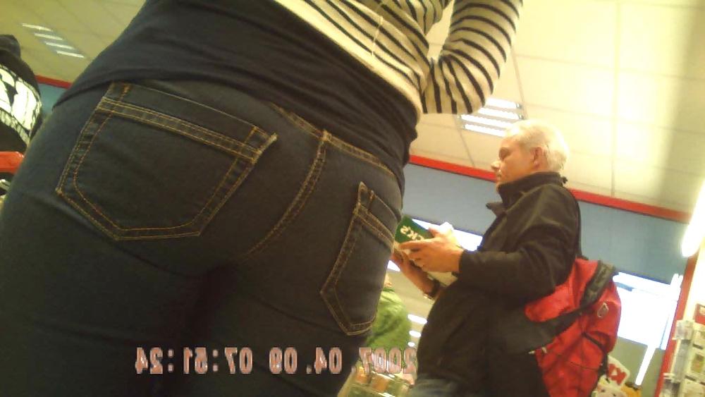 15P Jeans Ass Voyeur 37 Voyeur