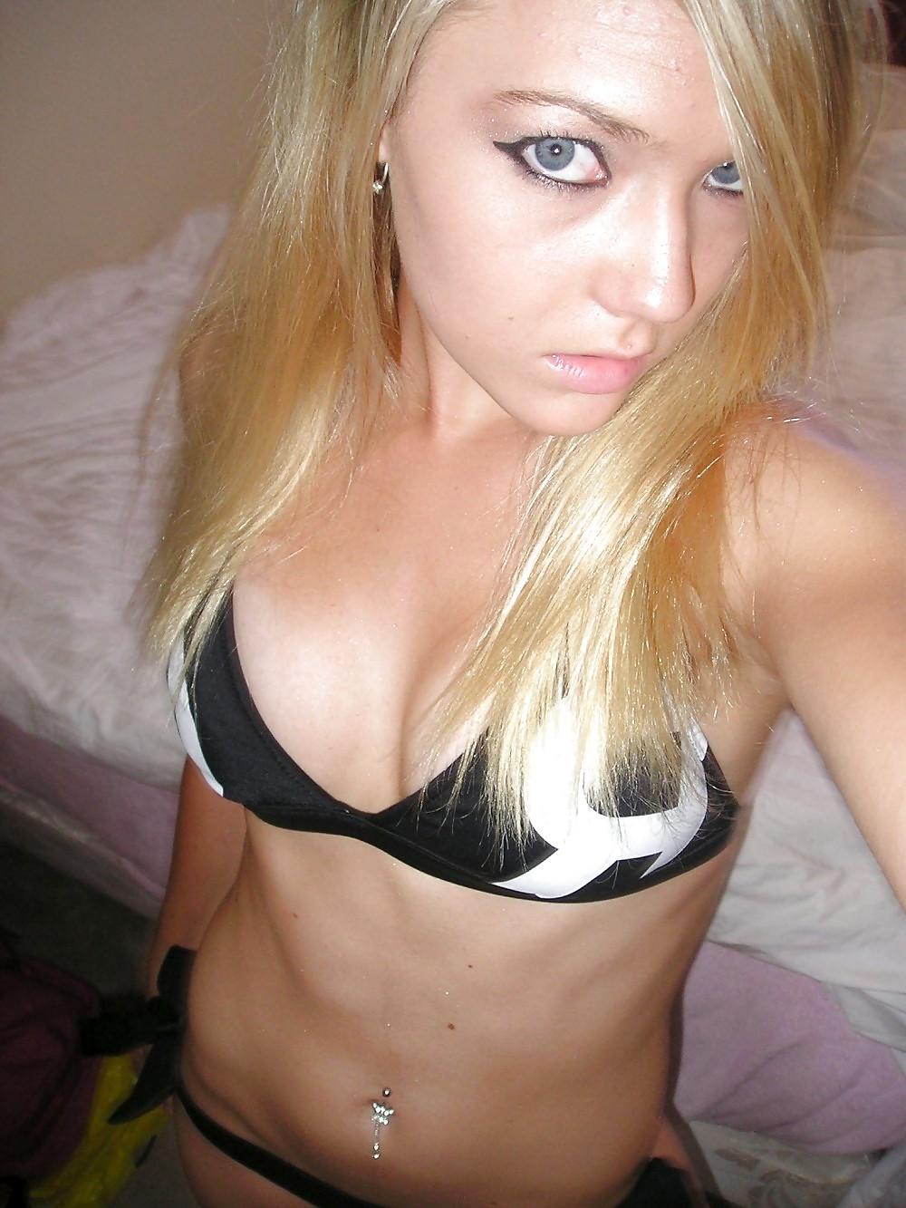 15P Nice (non nude) girls 2