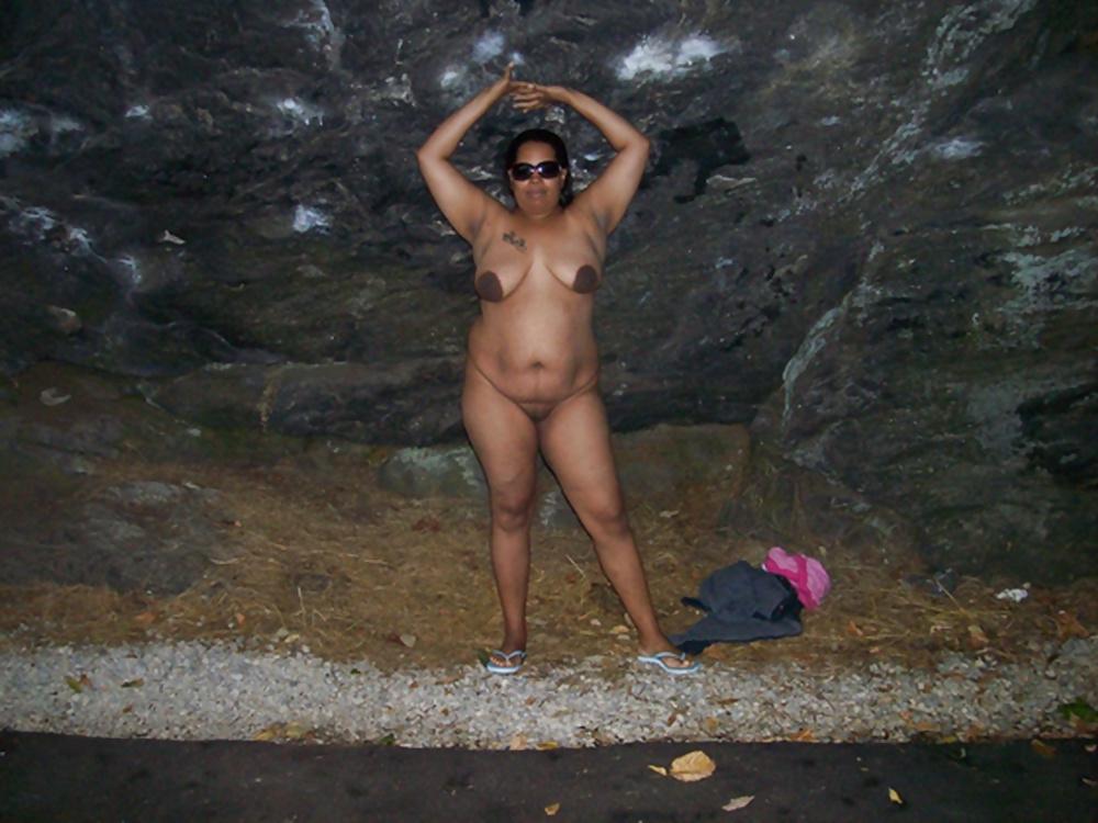17P Black BBW Flashing in Public