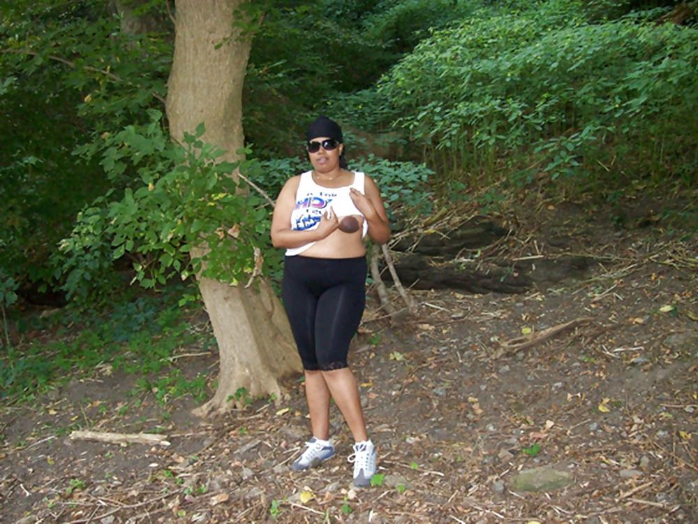 17P Black BBW Flashing in Public