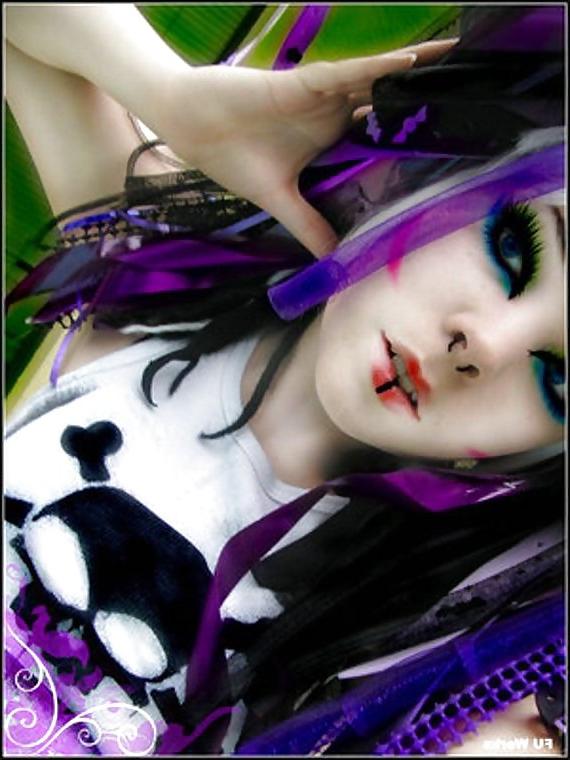 25P Cyber Goth Girls