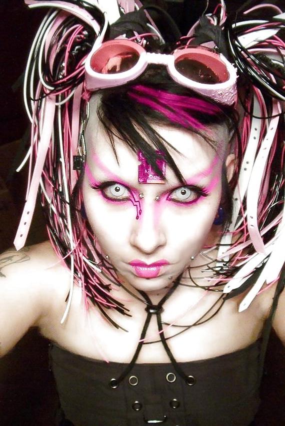 25P Cyber Goth Girls