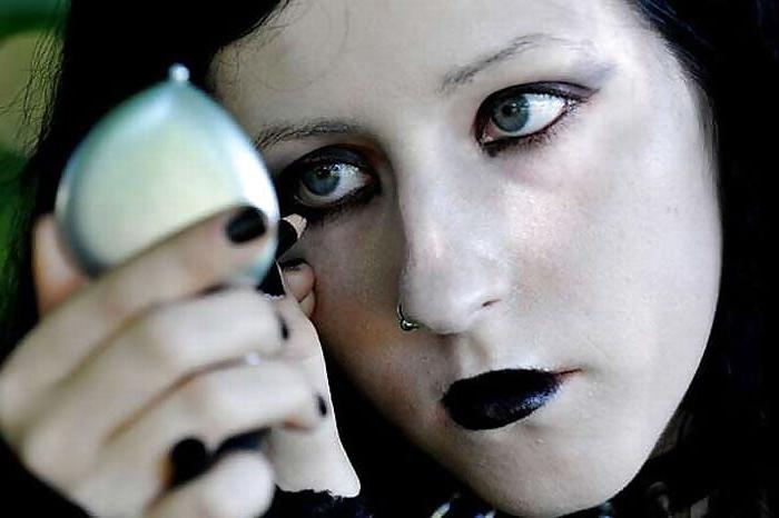 25P Cyber Goth Girls