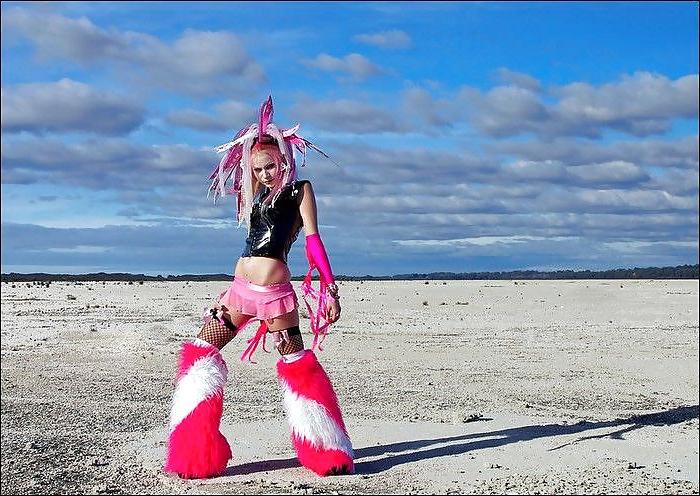 25P Cyber Goth Girls