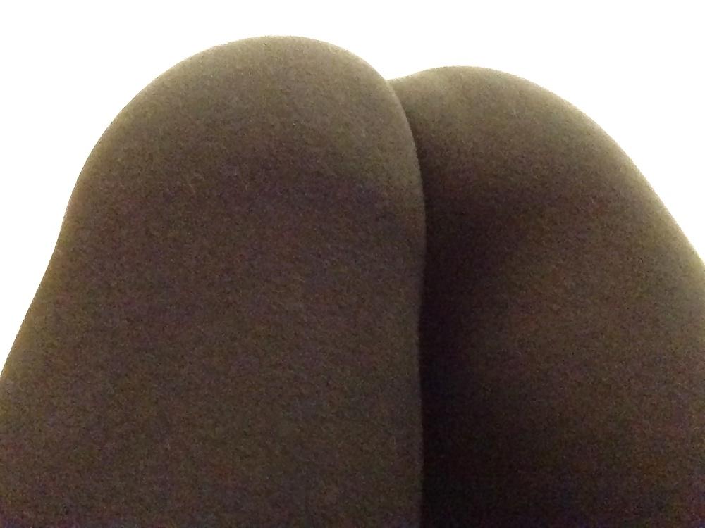 25P Cute sexy curvy virgin teen bubble ass in tights