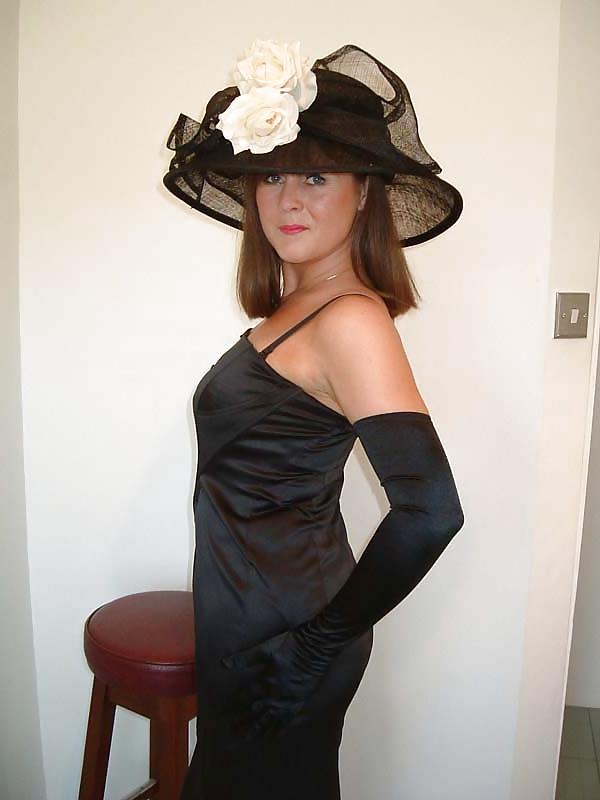 20P Amateur lady model shows potential