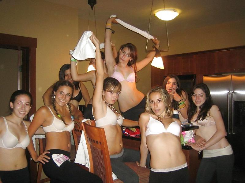15P Nice (non nude) girls 7