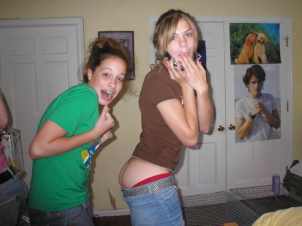 15P Nice (non nude) girls 7