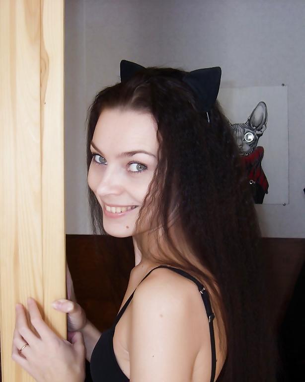 25P Hot Russian Wife