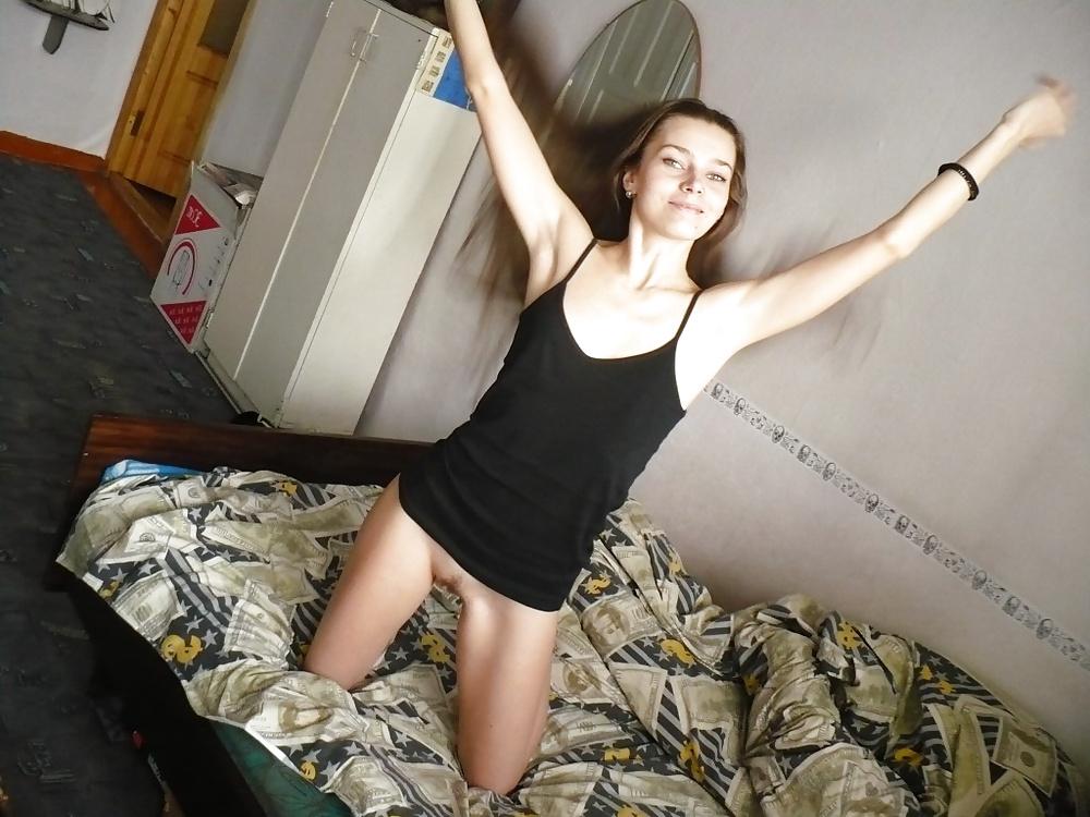 25P Hot Russian Wife
