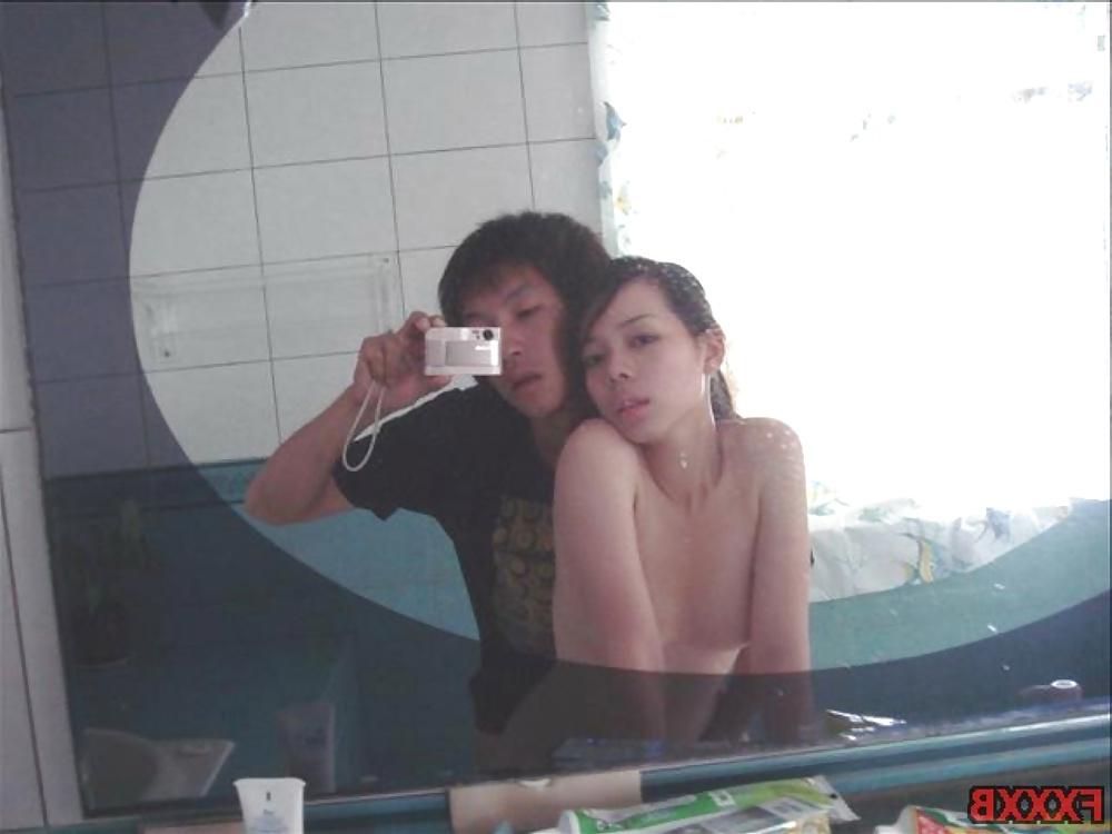 25P Private Photo's Young Asian Naked Chicks 25 TAIWANESE