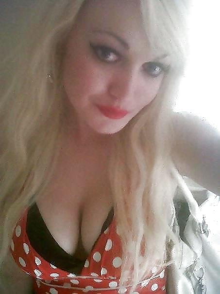 25P Sexy Blondes (Non-Porn)