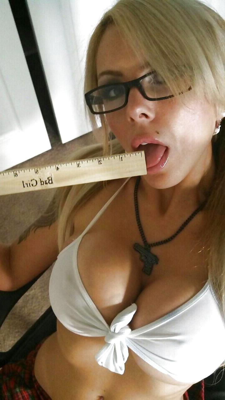 25P Sexy Blondes (Non-Porn)
