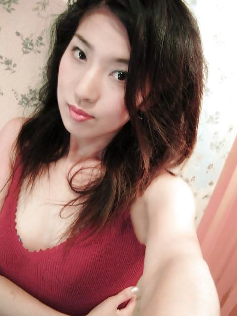 25P Private Photo's Young Asian Naked Chicks 26 TAIWANESE