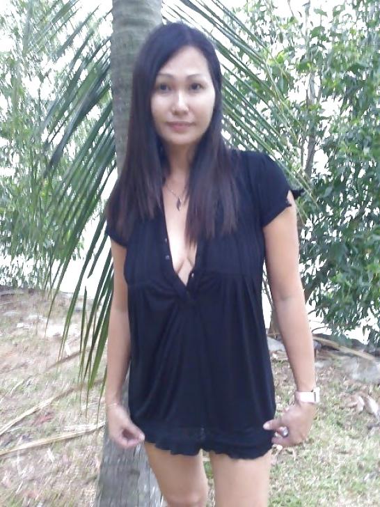 15P Private Photo's Young Asian Naked Chicks 29 SINGAPOREAN