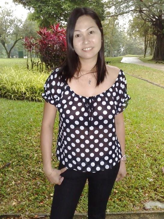 15P Private Photo's Young Asian Naked Chicks 29 SINGAPOREAN