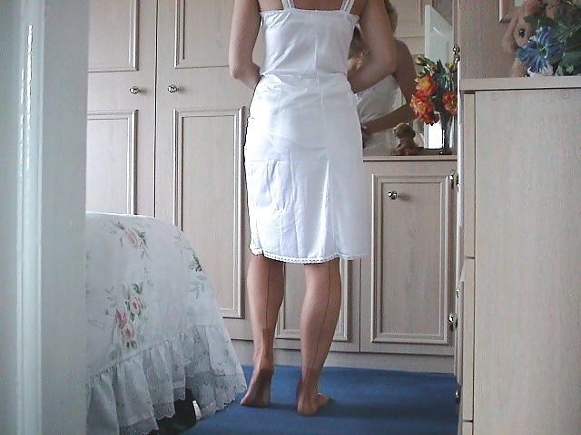 25P Amateur lady slip nylons panties