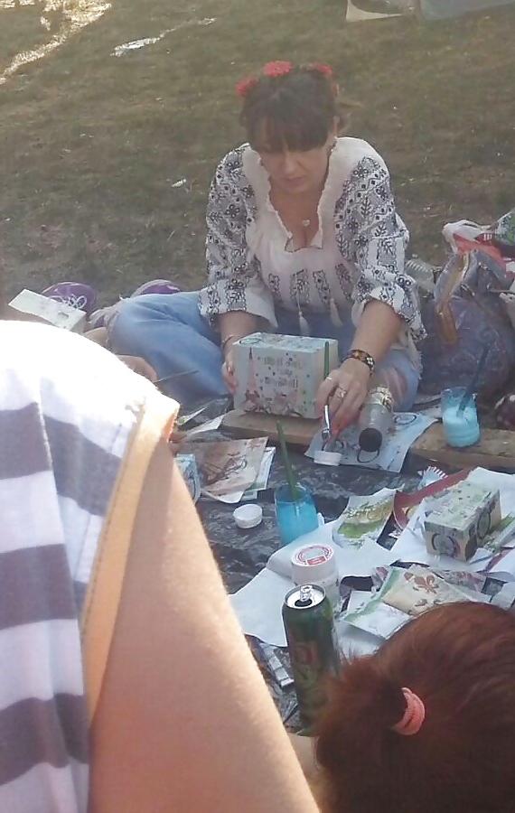 8P Spy creative women romanian