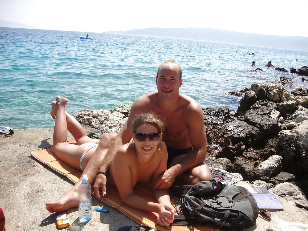 25P Leak Vacation Photos