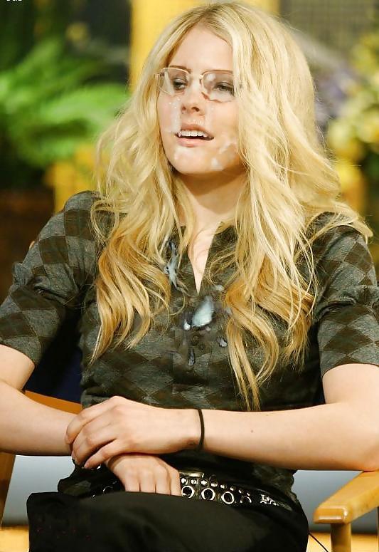 20P Avril Lavigne cumshots & bukkake #4