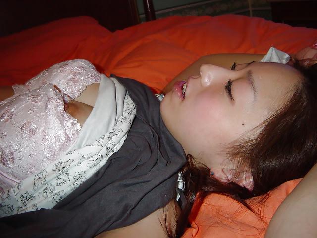 25P Cute amateur